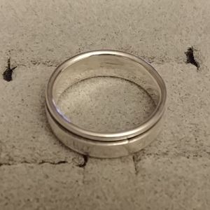 New 925 silver ring sz 12